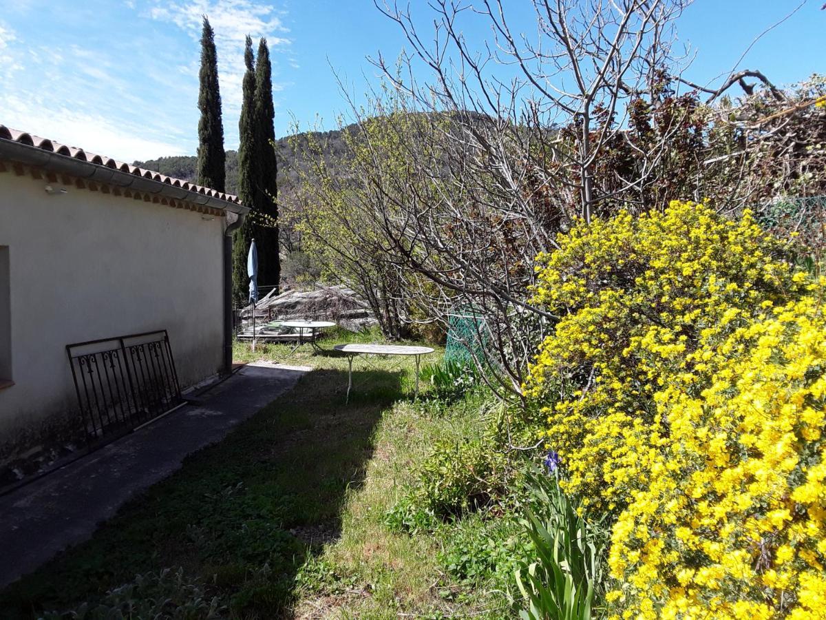 Maison De Campagne L'Etang Seillans Quarto foto